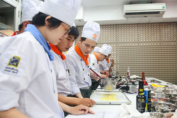 trường dạy nấu ăn hà nội